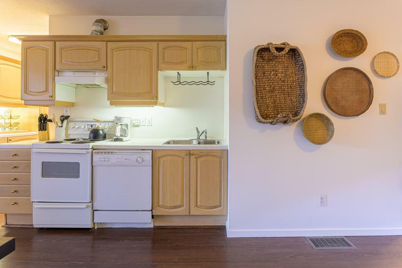 Charming 1 Bdrm View Suite Vancouver Zewnętrze zdjęcie
