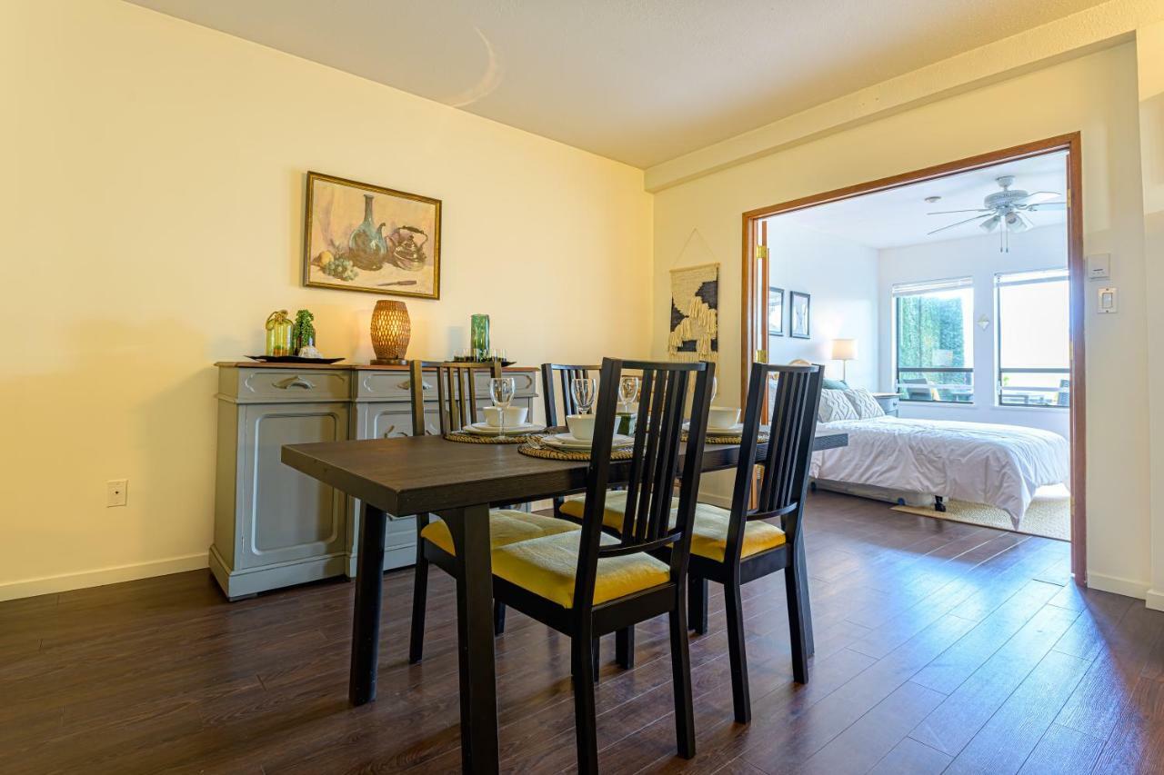 Charming 1 Bdrm View Suite Vancouver Zewnętrze zdjęcie